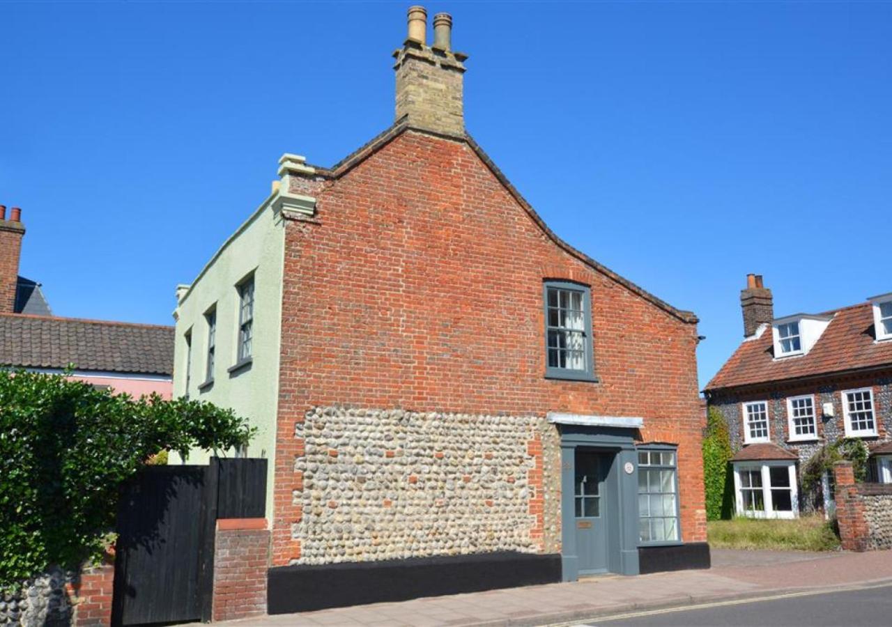 Holly Cottage Cromer Exterior photo